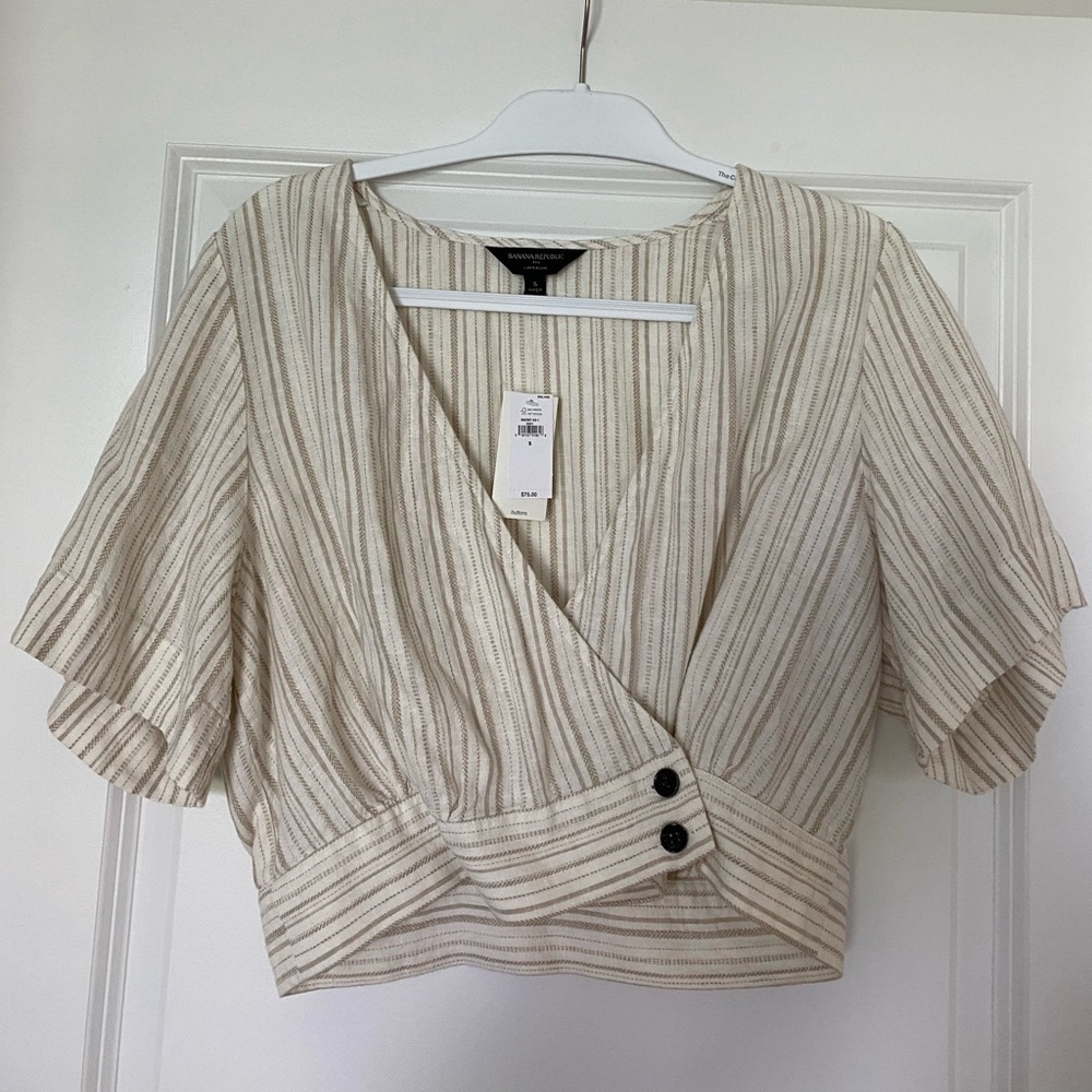NWT Banana Republic Cropped Linen Blend Blouse in Size Small